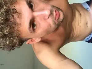 Cam4 Private Sex Chat of youngplayboymm
