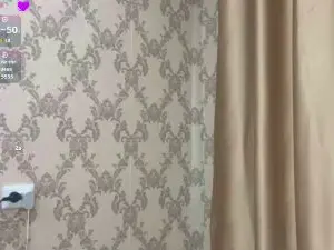 Cam4 Free Live Porn of SuzannLertora