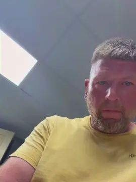 Cam4 Live Porn of bigmike402420