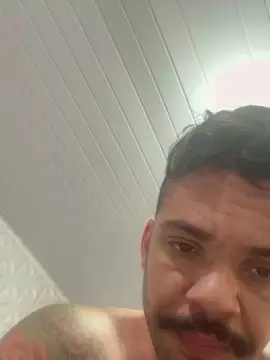 Cam4 Free Live Porn of Mariokurt