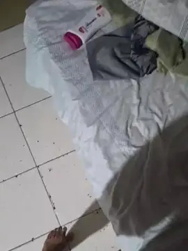Cam4 Free Live Porn of Novinh1m