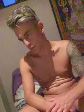 Cam4 Adult Video Chat of daddyblueballs