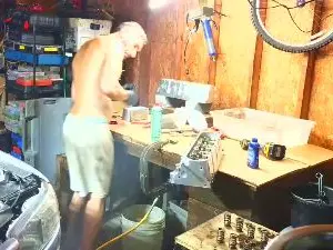 Cam4 Live Sex of elpaso_mechanic