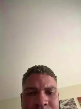 Cam4 Live Sex Cam of lucasresgato3g5