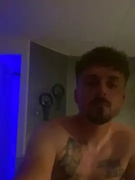 Cam4 Live Porn of StrevZz95