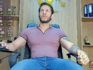 Cam4 Live Porn of George_Diesell