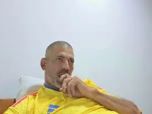Cam4 Watch Live Sex Cams of costevergon7