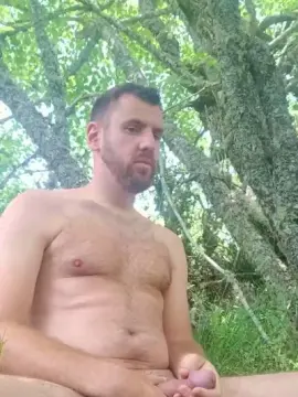 Cam4 Live Sex Cam of AventurierTBM