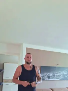 Cam4 Adult Webcam of HAMC81CHIEMSEE
