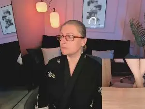 Cam4 Best live sex cam show of AlexandraKind