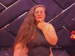 Cam4 Nude Webcam of Sara_Thonson_