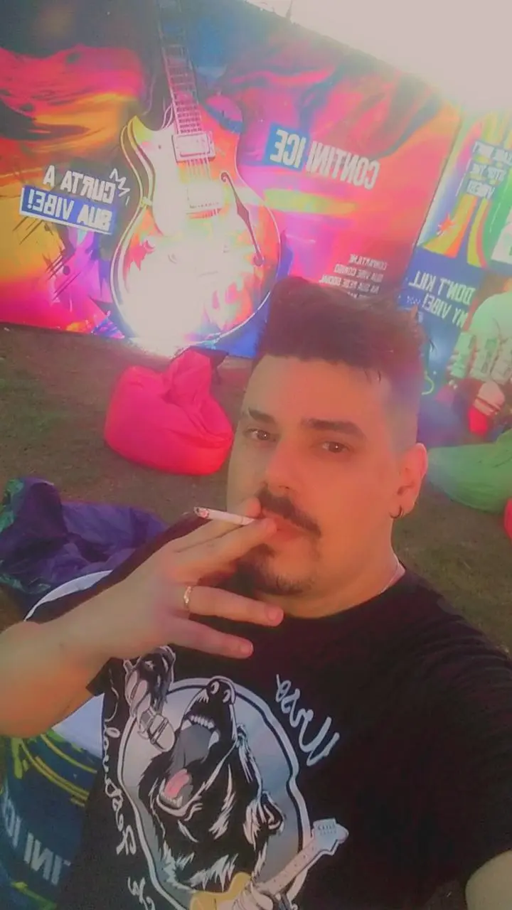 Souza_Feet