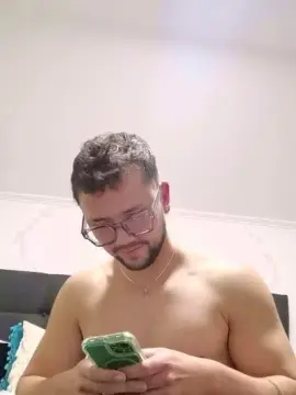 Cam4 Sex Cam of body_cris