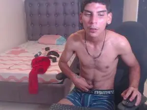 Cam4 Live Sex of Camilo_Boyxx