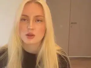 Cam4 Watch Live Sex Cams of EnolaPrehm