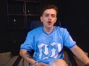Cam4 Nude Webcam of FelixStark