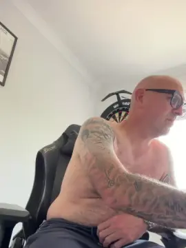 Cam4 Live Porn of hornyhants1