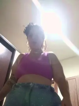 Cam4 Live Porn of camila9453