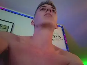 Cam4 Watch Live Sex Cams of HuGo4K