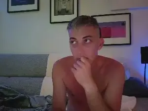 Cam4 Nude Webcam of HuGo4K