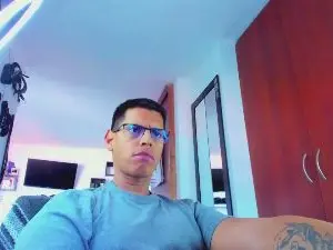 Cam4 Sex Chat of John_pmr
