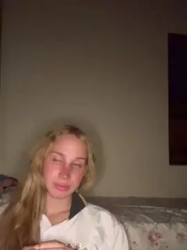 Cam4 Live Sex of helenawrld
