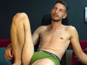 Cam4 Sex Cam of LeonVane