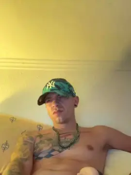 Cam4 Private Sex Chat of Big20cmfelipe