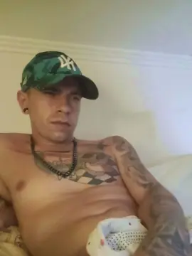 Cam4 Live Sex of Big20cmfelipe