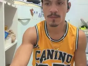 Cam4 Adult Video Chat of augustophellip3