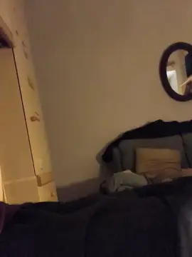 Cam4 Watch Live Sex Cams of scrocchia84