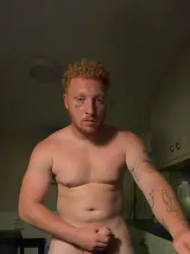 Cam4 Live Porn of Adampitt