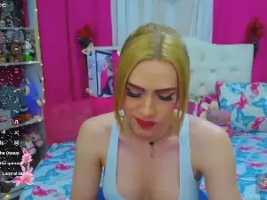 Cam4 Sex Cam of Golden_girl01