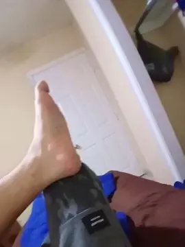 Cam4 Live Porn of herny_carrillo