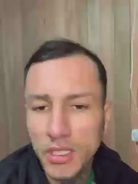 Cam4 Sex Cam of Gibigs0