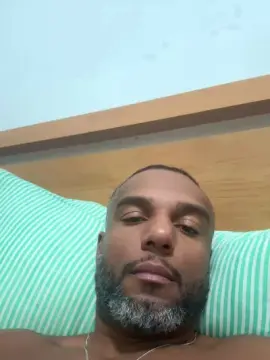 Cam4 Sex Cam of Pretocariocahot