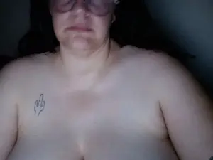 Cam4 Adult Webcam of BigTopLillith