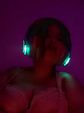 Cam4 Free Live Porn of viikealex