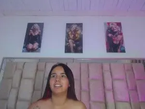 Cam4 Live Sex of BELLA_HAIMI