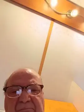 Cam4 Watch Live Sex Cams of minuzzo61