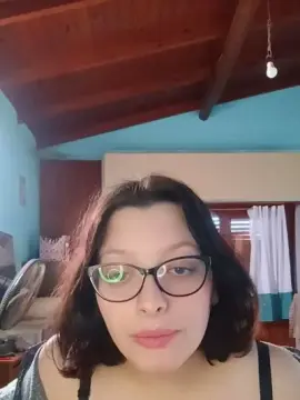 Cam4 Free Porn Cam of Yuxxxa