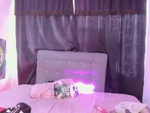 Cam4 Free Porn Cam of Megan_Miles02