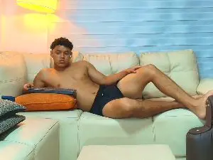 Cam4 Nude Webcam of oliver_evans_