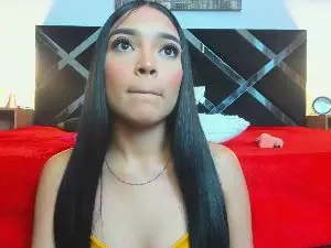 Cam4 Adult Webcam of Nauthy_Nahomi