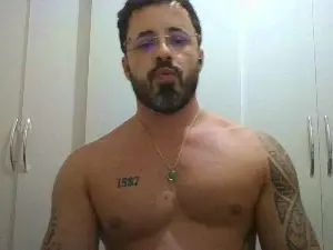 Cam4 Adult Webcams of Alers87