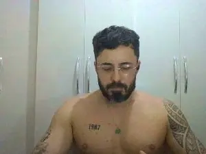Cam4 Sex Cam of Alers87