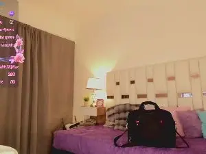 Cam4 Watch Live Sex Cams of cherryboom23