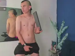 Cam4 Free Live Porn of Rowan_Cley