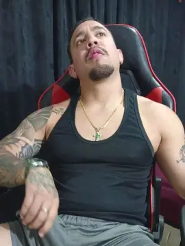 Cam4 Live Sex Cam of Im_massimo777