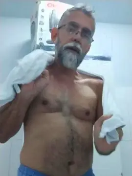 Cam4 Live Sex of TomZyon